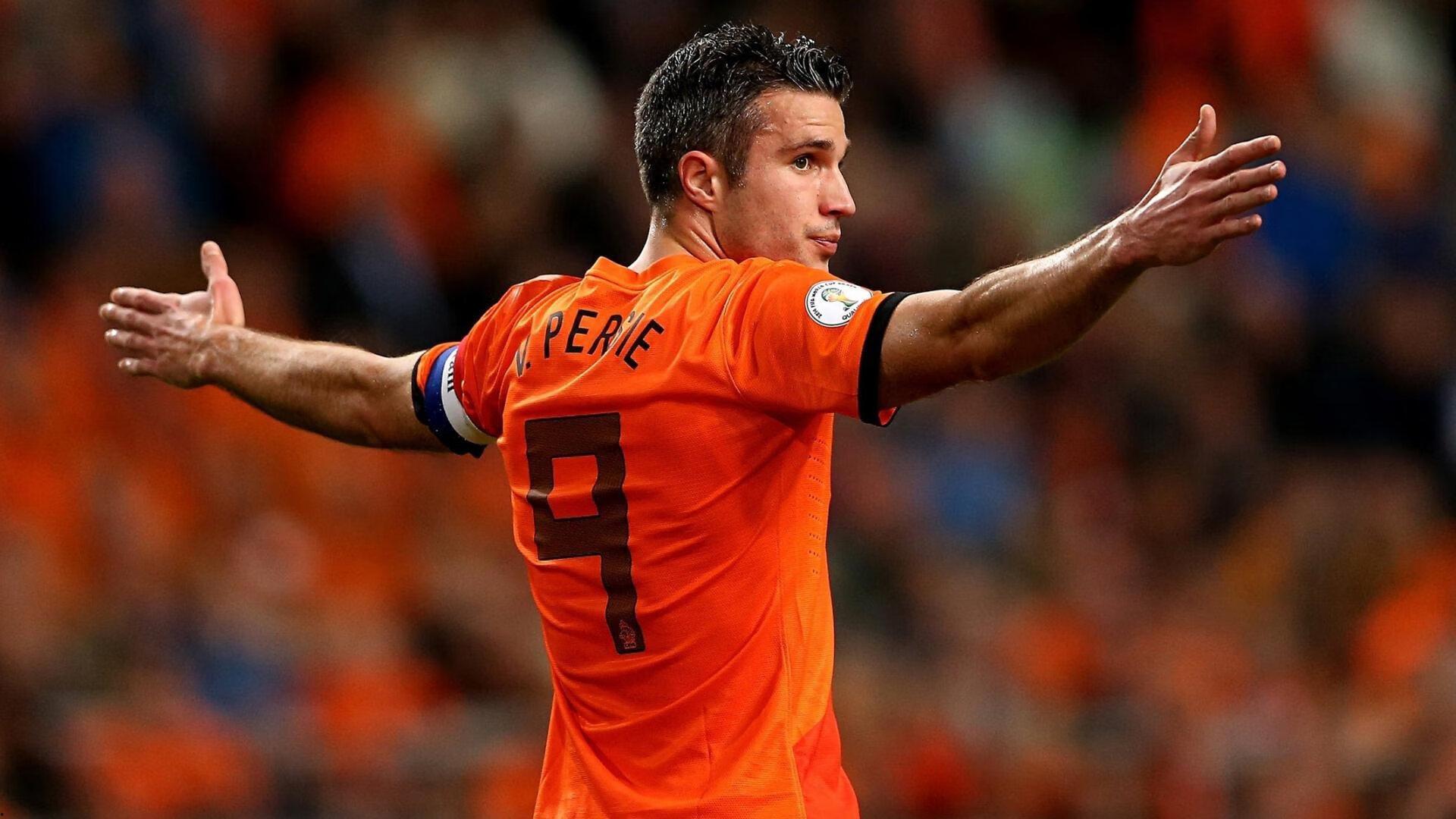 纳达尔鏖战五盘险胜德约科维奇，第15次晋级法网四强