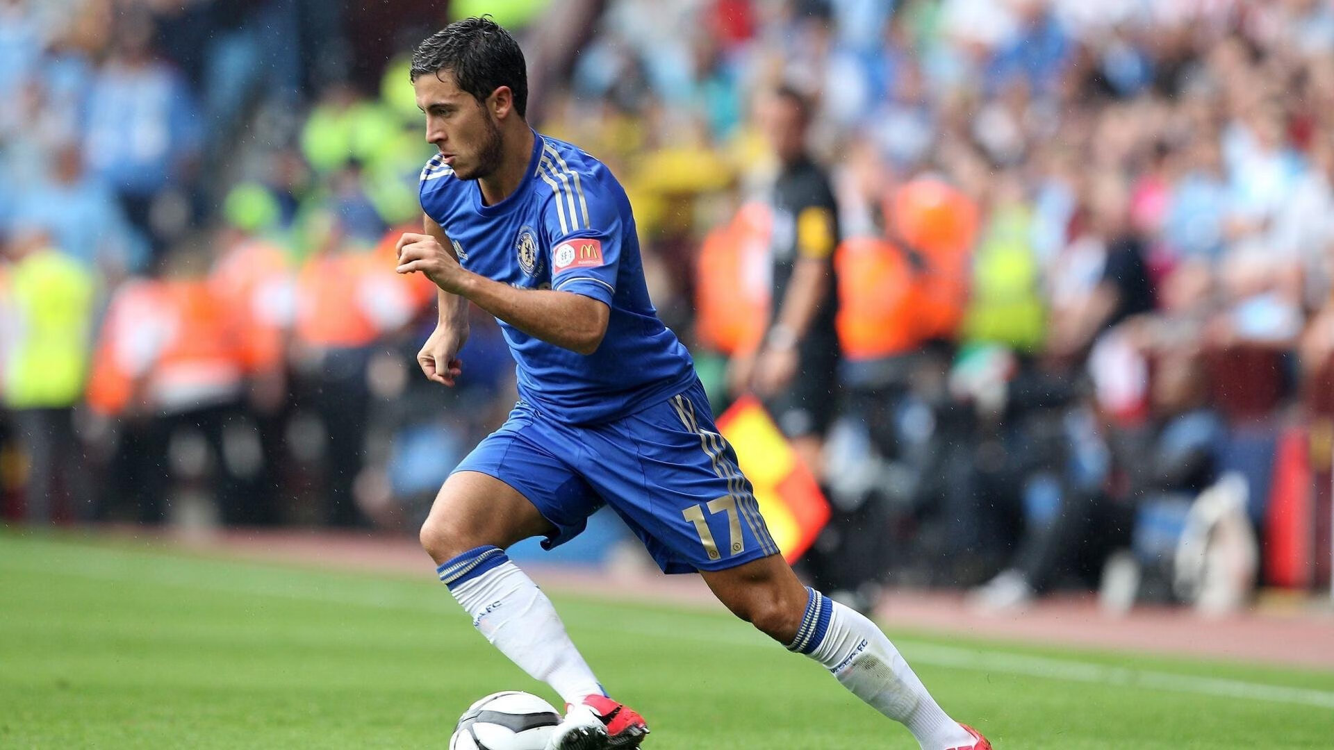 中国花样游泳队世锦赛摘金 演绎水中芭蕾新高度